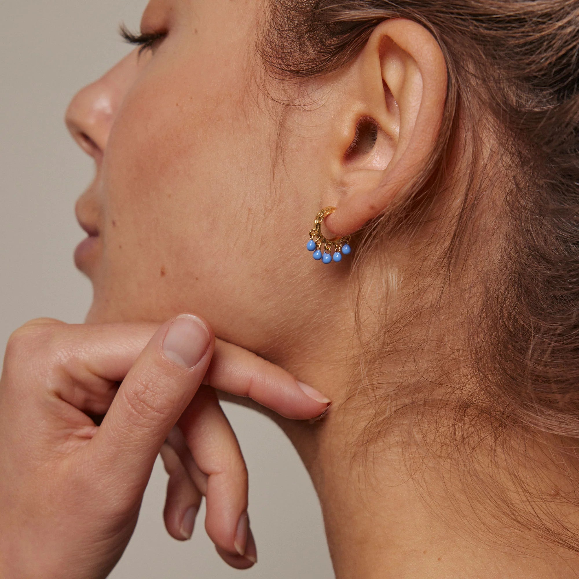 ASTRID HOOPS