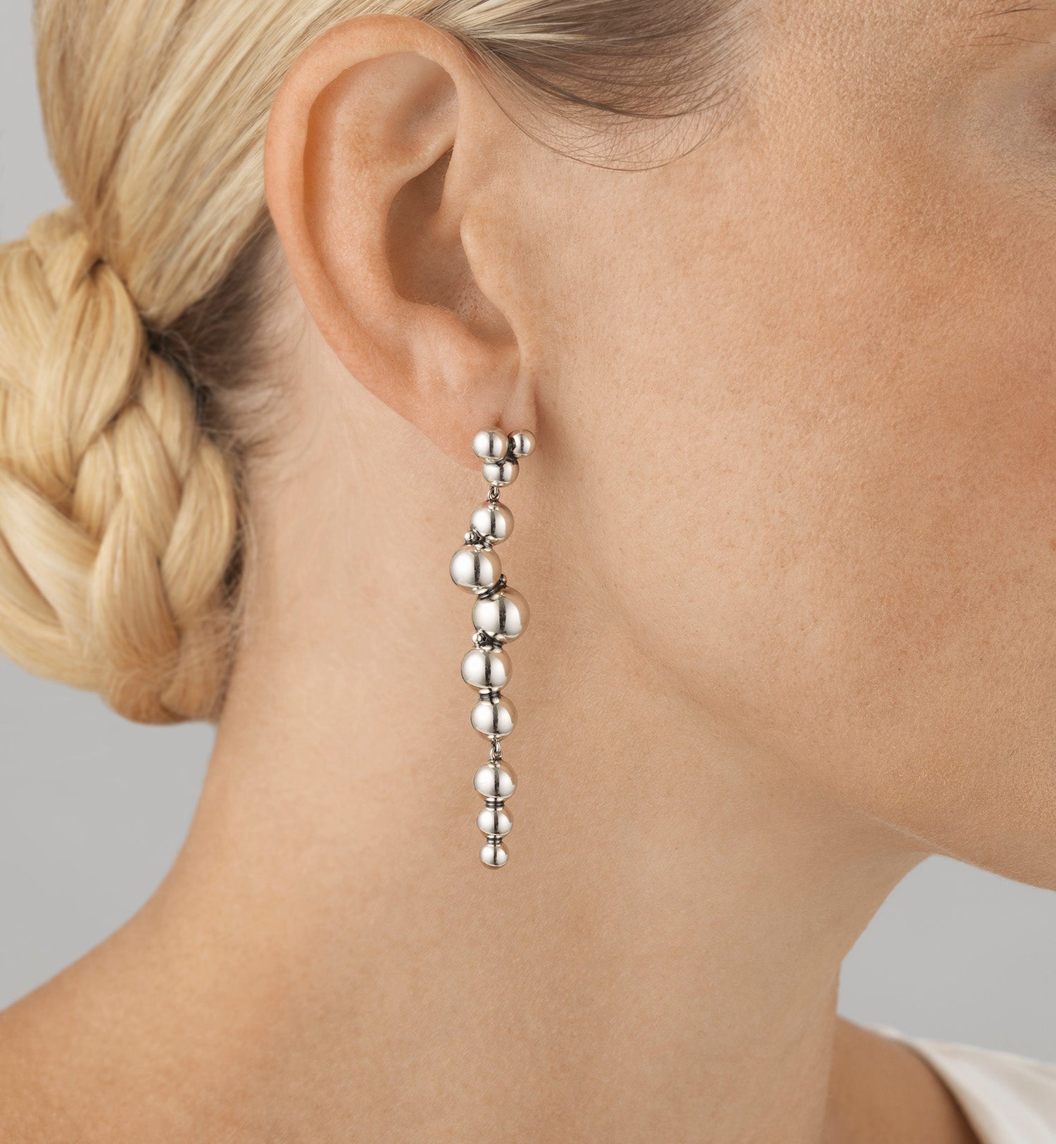 Moonlight Grapes øreringe - Sct. Mathias Ure & Guld